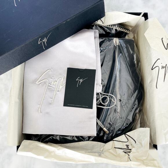 Giuseppe Zanotti Wedge Point Toe Ankle Boot Black Suede 39.5 Chain Detail w/box - Picture 9 of 10